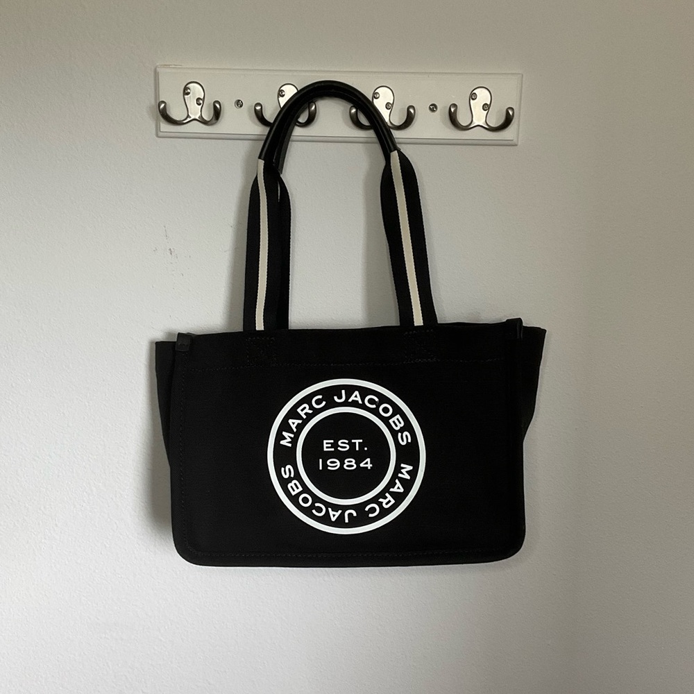 marc jacobs tote bag